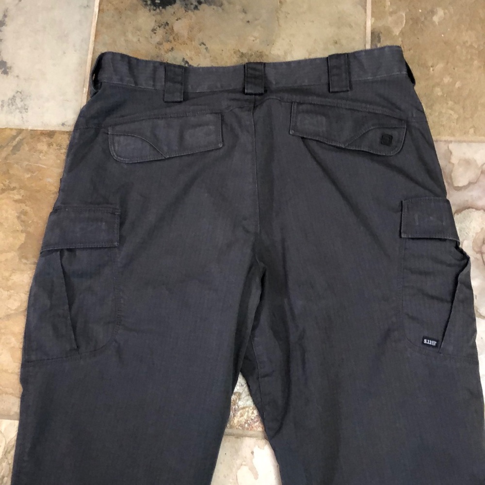 5.11 Black Tactical Style Pant Size 34x32 - Picture 4 of 13